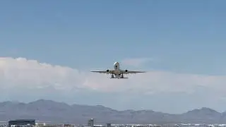 19L departure &ndash; National Airlines Airbus A330-243 takeoff from Las Vegas | N828CA