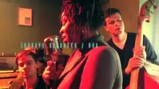 JAM # 267 @ THE HAT BAR &ndash; Blues with Johnaye Kendrick