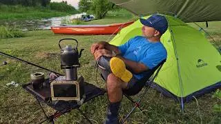 Acampando en Solitario, PESCADOS GIGANTES, pesca y cocina a la orilla del río. Pesca urbana