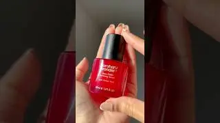 Red has never looked prettier than this. #pdrnserum #skincare #beautybrand #skincareroutine