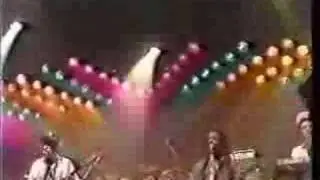 Big Audio Dynamite - Stone Thames Live