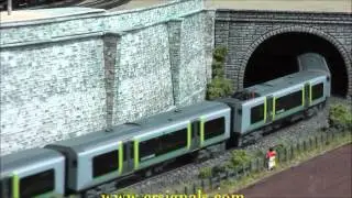 N Gauge Farish Class 350 EMU with DCC Sound & Directional Lighting