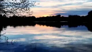Moving Photo- U.E.A Lake at Sunset, Norwich U.K- 5 Mins