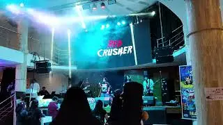 Red Crusher:En festiva.