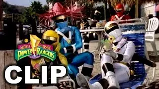 Mighty Morphin Power Rangers - Alien Rangers vs. Bratboy/Bulk Fight Scene (Water Park Fight)