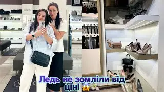 Shoe shopping 👠The prices are shocking!