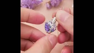Romanticwork ECX2158 Tree of Life Urn Necklace