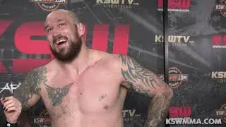 KSW 67 | Phil De Fries reacts to his win over Darko Stosic