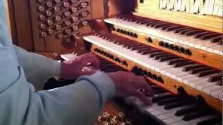 Gershwin - Sweet and Low-Down Solo Organ.MOV