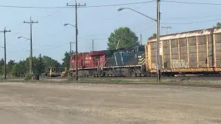 CP 8737 east at Thunder Bay