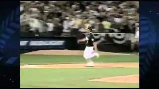 Derek Jeter becomes the Yankees' all time hits leader