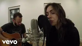 Sophie Simmons - Black Mirror (Stripped) [Official Video]