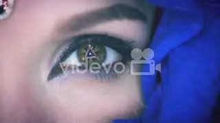 4K Close up of Woman Robot Eye with CGI Animation　山根基之