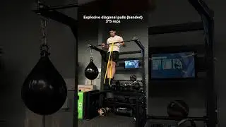 Comment &ldquo;PULL&rdquo; if you want a FREE Muscle Up guide! #calisthenics #muscleup #calisthenicsmotivation