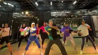 SOCO SOCO - MEGAMIX 101 | CHOREO BY ZIMI ZJ | ZUMBA AT LUMITY STUDIO BANDUNG WITH ROBI MODJO