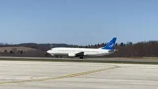 iAero B737-400 Charter Flight Takeoff from KLBE