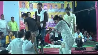 Ruby Choudhary ne dhiakye apne kapde dance subscribe kre