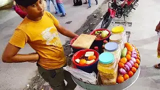 Hardworking Small Boy Selling Tasty Jhal Chanachur Chola Chaat | Bangladeshi Street Food