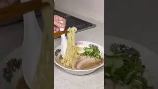ASMR / How to eat Ramen in Japanese way #shorts #asmr #eatingramen
