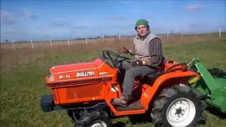 KOBIETY na TRAKTORY ! Kubota Bulltra B1-14. www.akant-ogrody.pl