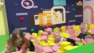 TWINKLE LAND PLAY CAFE