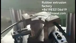 Rubber epdm extrusion custom#automobile#autoglass#autopars#rubberseals#windshield#sealing#glass#oem