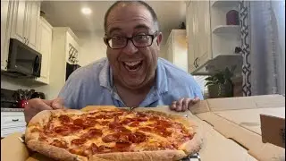 Your Boy Tries NYPD Pizza, A Local Pizzeria For The First Time🍕