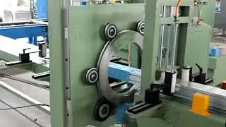 Horizontal wrapping machine for steel pipes profiles