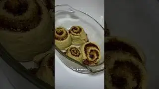 I didn&rsquo;t know I could make cinnamon rolls without yeast #noyeast #cinnamonrolls #desserts #shorts