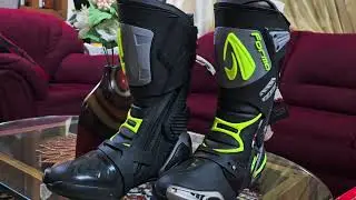 Forma ice pro boots #racing #motogp #replica #italian #riding #safety #atgatt #biker #protection