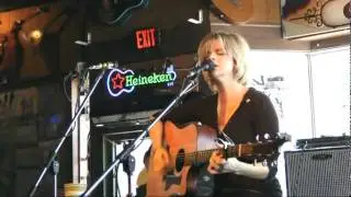 Anita Stapleton@Legends,Nashville...Silver Wings..