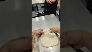Stretch NY-style pizza dough like a PRO