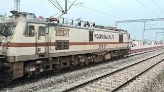 3 in 1 Express Trains 🚆 | Triple Train Action in One Video #indianrailways 