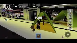 Malza and Onea playing Roblox