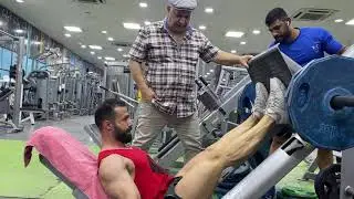 جلسة تدريبيه تحت إشراف المدرب الدولي صباح طالب
