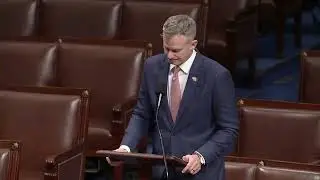 Congressman Blake Moore Congratulates Steve Hiatt on receiving Hill Air Force Base Award