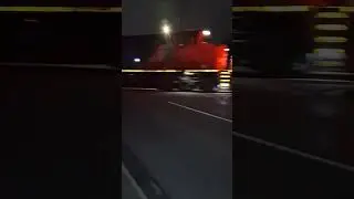 CN 2969 East (CN M302) Passing By Mainway Drive In Burlington Ontario 01/12/26