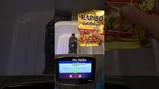 Hotel Delivery Robot In Los Angeles, USA 🇺🇸