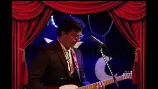 Charlie Doesn't Surf - 
