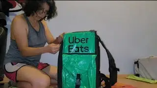 Unboxing Mochila Uber Eats 