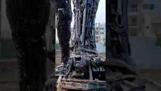 Amazing Structure!!! Mahatma Gandhi Statue Made from Scrap Metal.