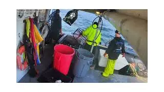 Ropeless  crab fishing gear