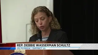Rep. Debbie Wasserman-Schultz holds town hall about gun violence