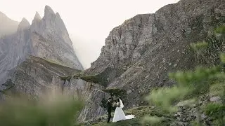 Sunrise Hiking Elopement in Val Gardena Italy