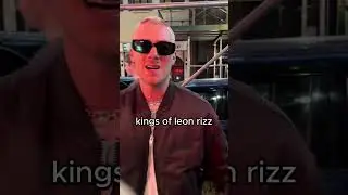 bro sings kings of Leon to baddies #street #sing #rizz #Harrison #usesomebody