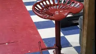 Review of Industrial Iron Bar Stool Saddle Chair