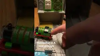 Thomas and Friends : Take N Play Dirty Percy and Colin Pickups short