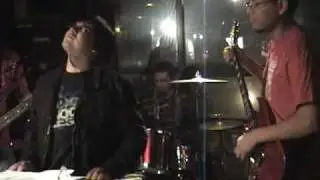 COMFUZZTIBLE y Jose Mendez (  Pato) - VENUS
