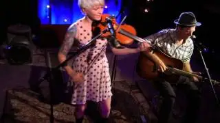 The Nouveaux Honkies - Saying Goodbye