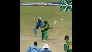 Sachin Tendulkar Most Dangerous Leg Break Delivery vs Mark Boucher - Massive Turn